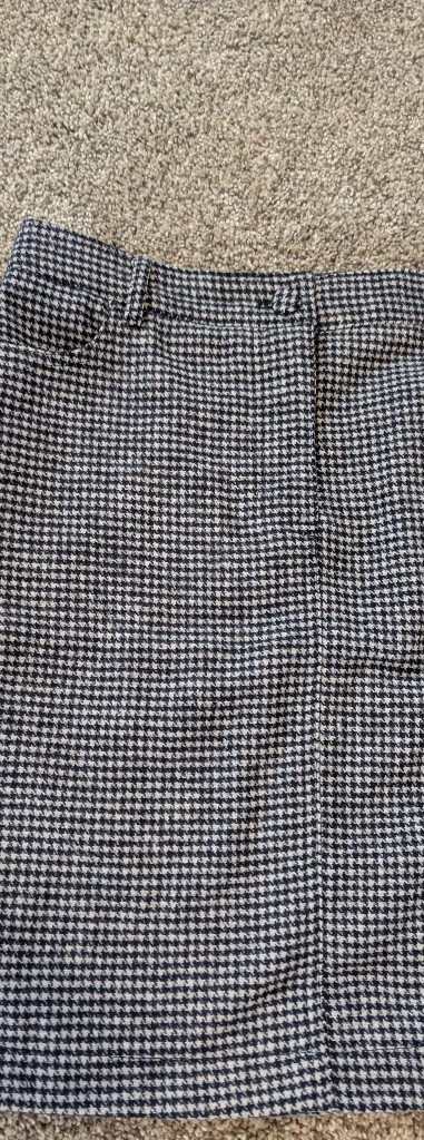 Nwt Cupcakes Cashmere Houndstooth Wool Blend Mini Skirt Navy White 2 — image 2 of 8